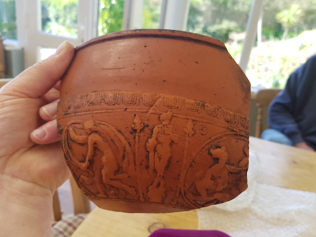 The Samian bowl dated 160-195 AD, made in central Gaul